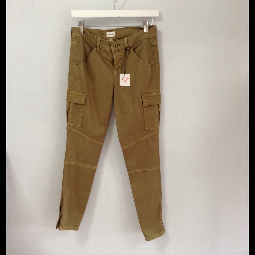 Mustard skinny jeans